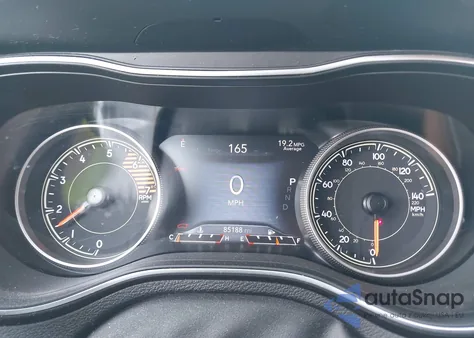 2019 Jeep Cherokee Overland 4X4 из США, поврежденный, VIN 1C4PJMJN8KD117253